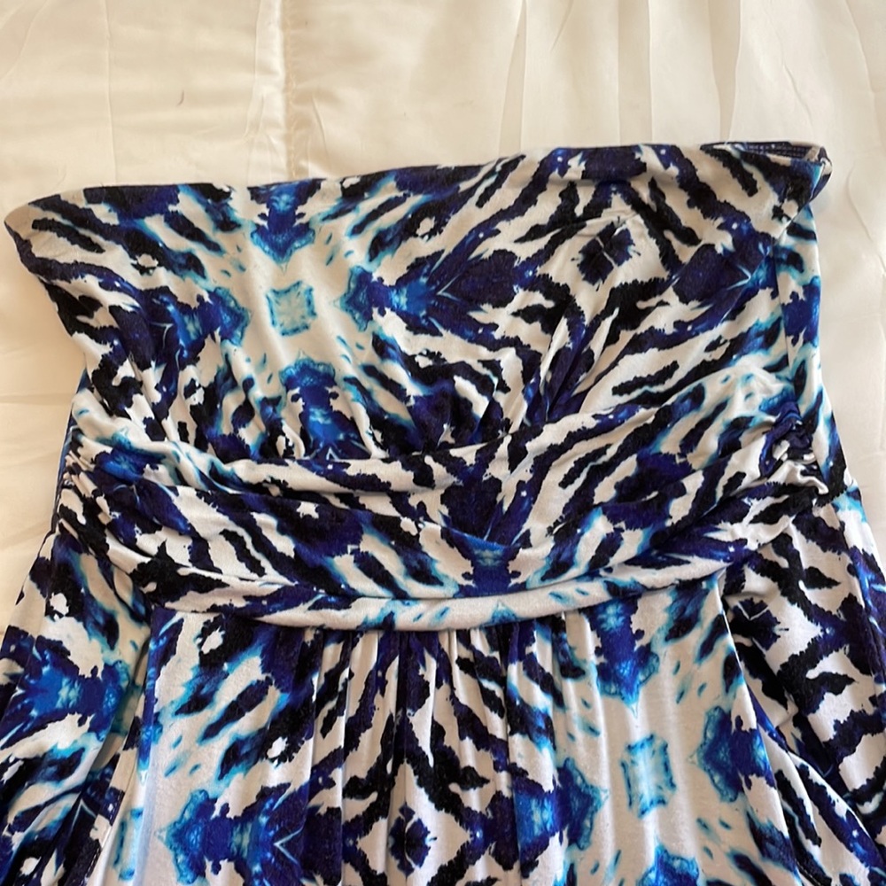 Cynthia Rowley Abstract print strapless maxi dress size medium - Picture 4 of 5